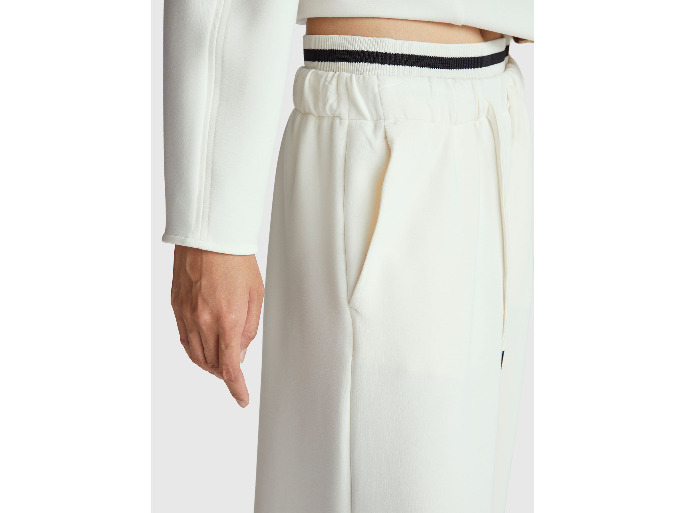 TROUSERS Women image number 4